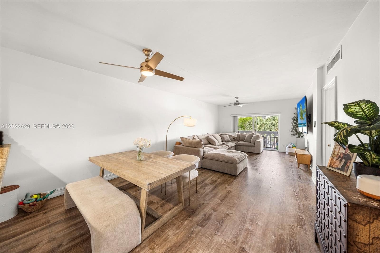 100 Edgewater Dr 329 photo 2