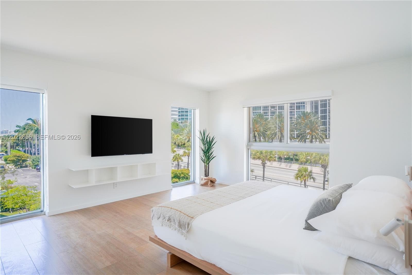 10250 Collins Avenue 412 photo 11