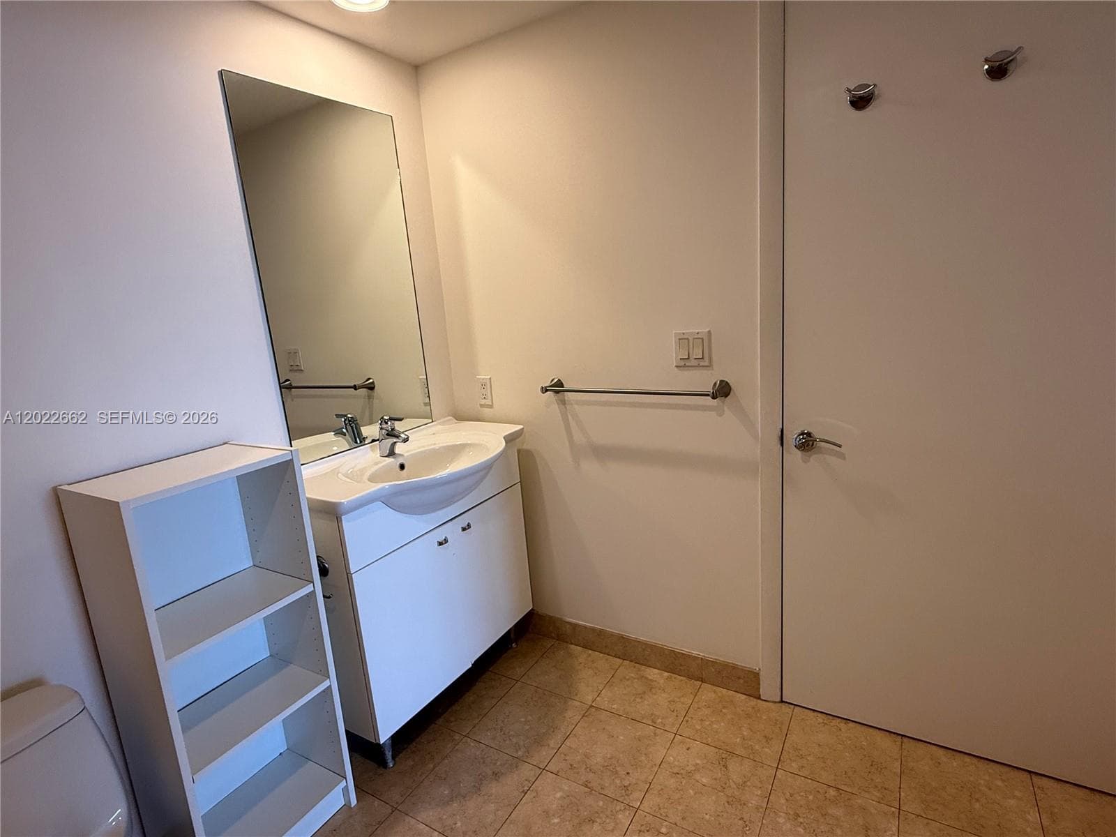 1850 OCEAN DR 4009 photo 14