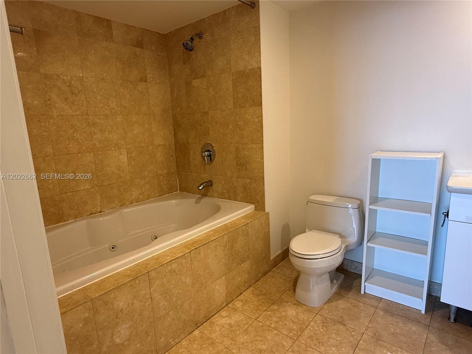 1850 OCEAN DR 4009 photo 15