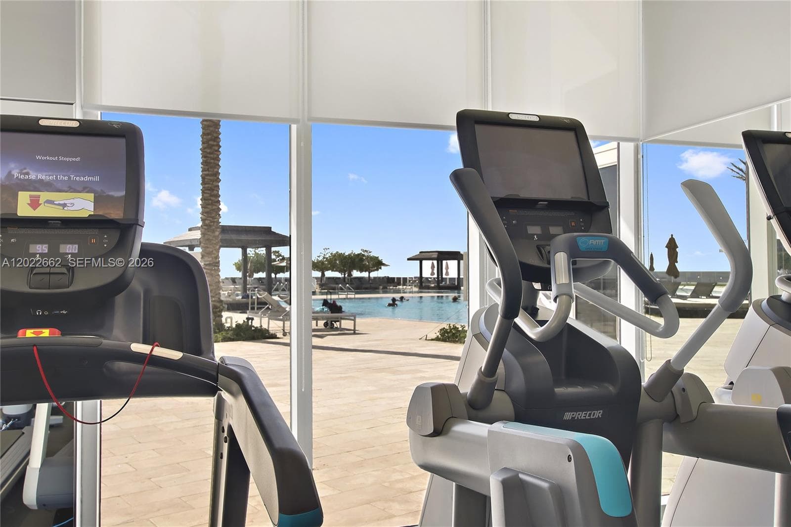 1850 OCEAN DR 4009 photo 21