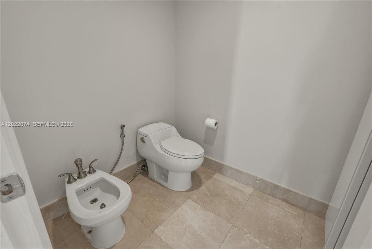 3301 NE 183rd St 2101 photo 13