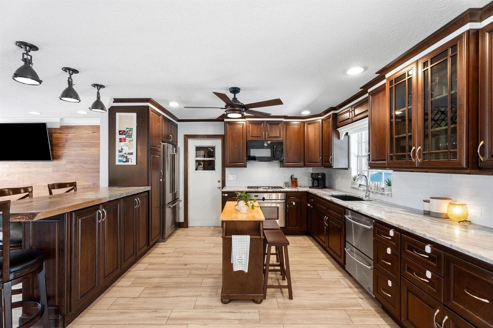 1603 SW Seagull Way photo 8