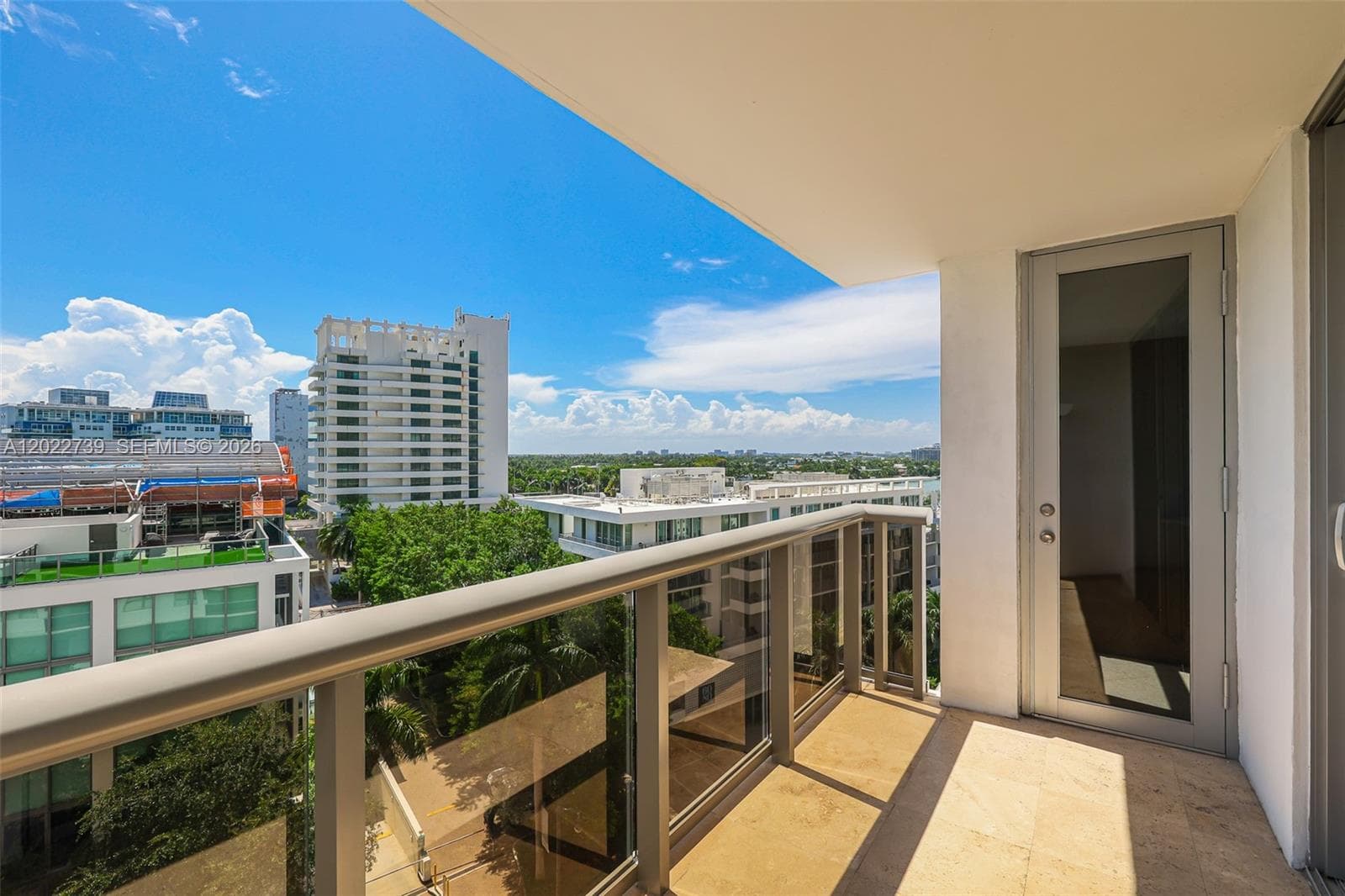6039 Collins Ave 936 photo 17