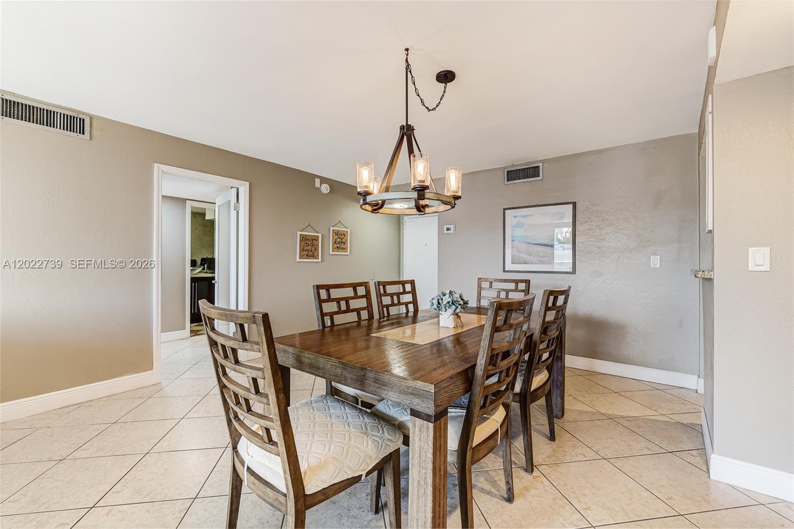 6039 Collins Ave 936 photo 10