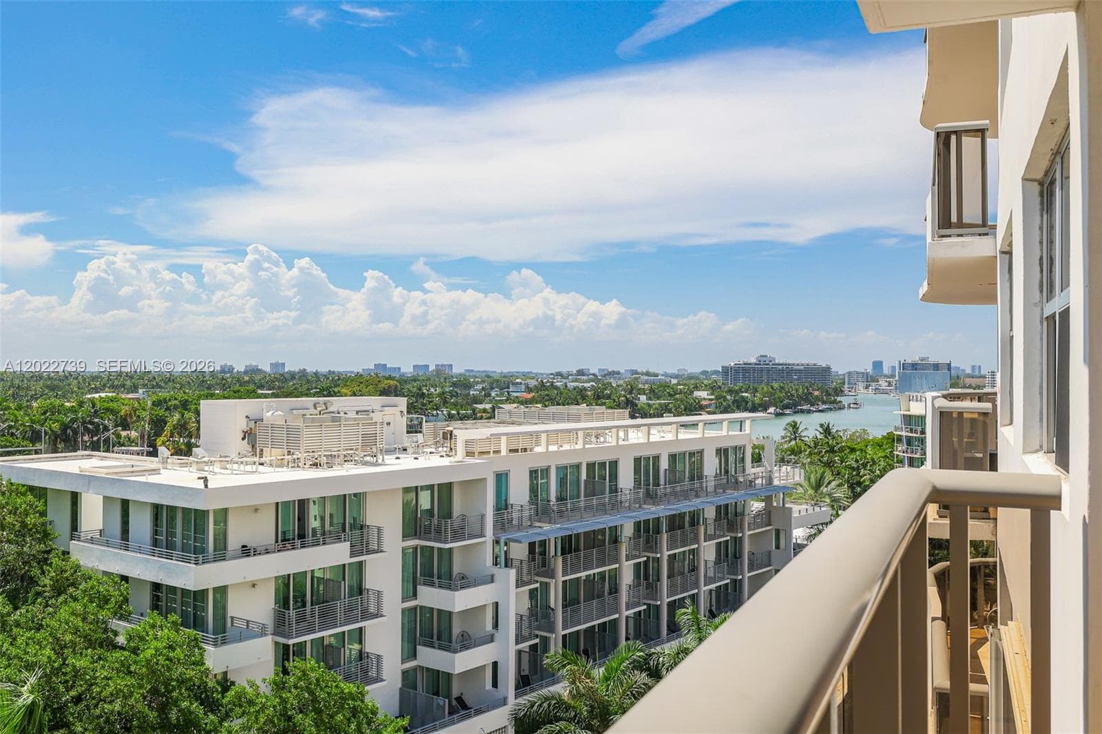 6039 Collins Ave 936 photo 19