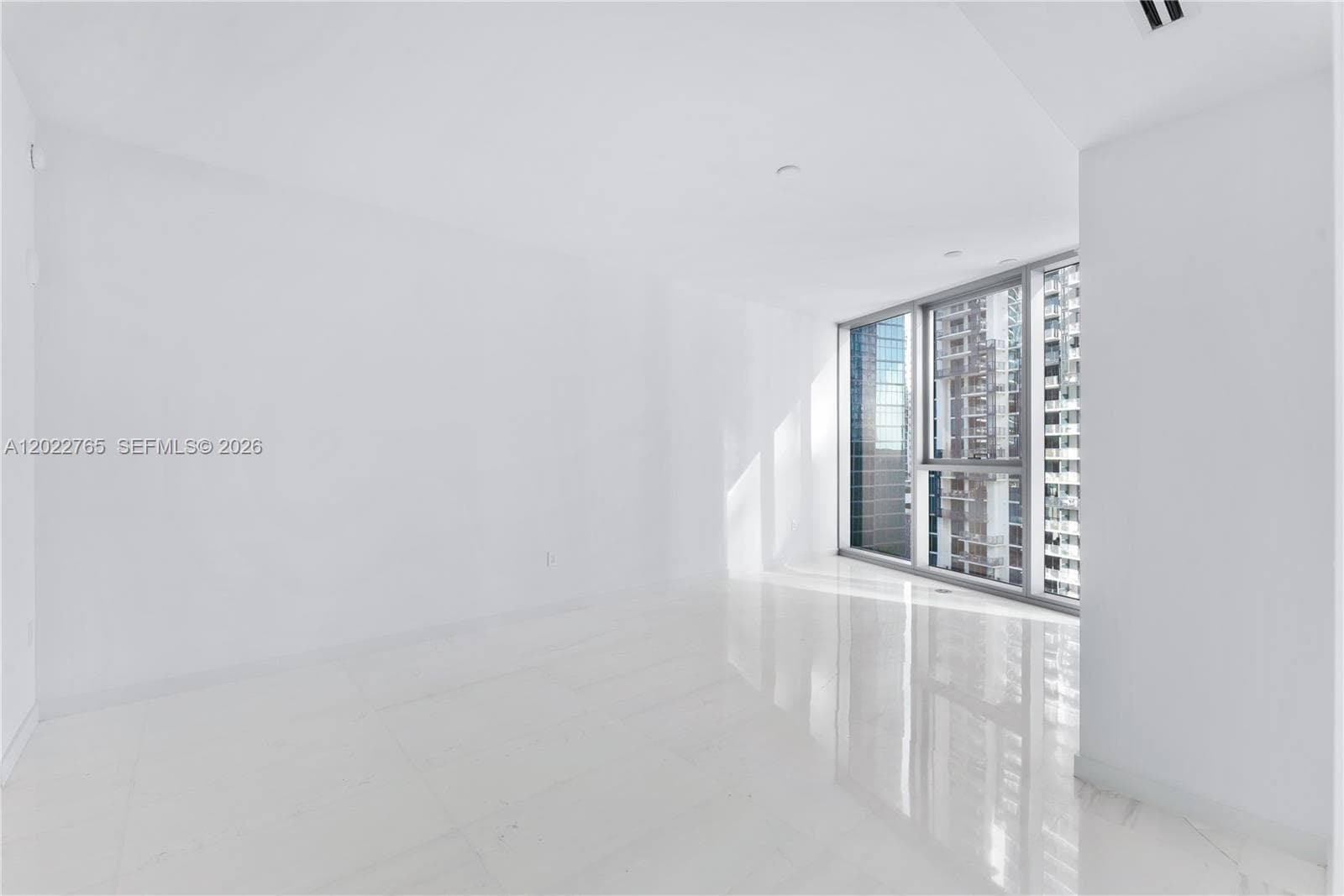 300 Biscayne Blvd Way 1802 photo 15