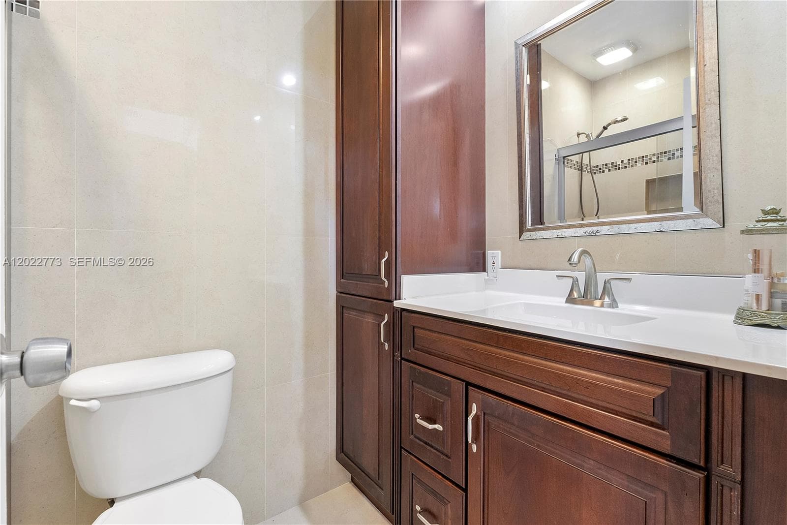 3133 Ocean Dr 318 photo 12