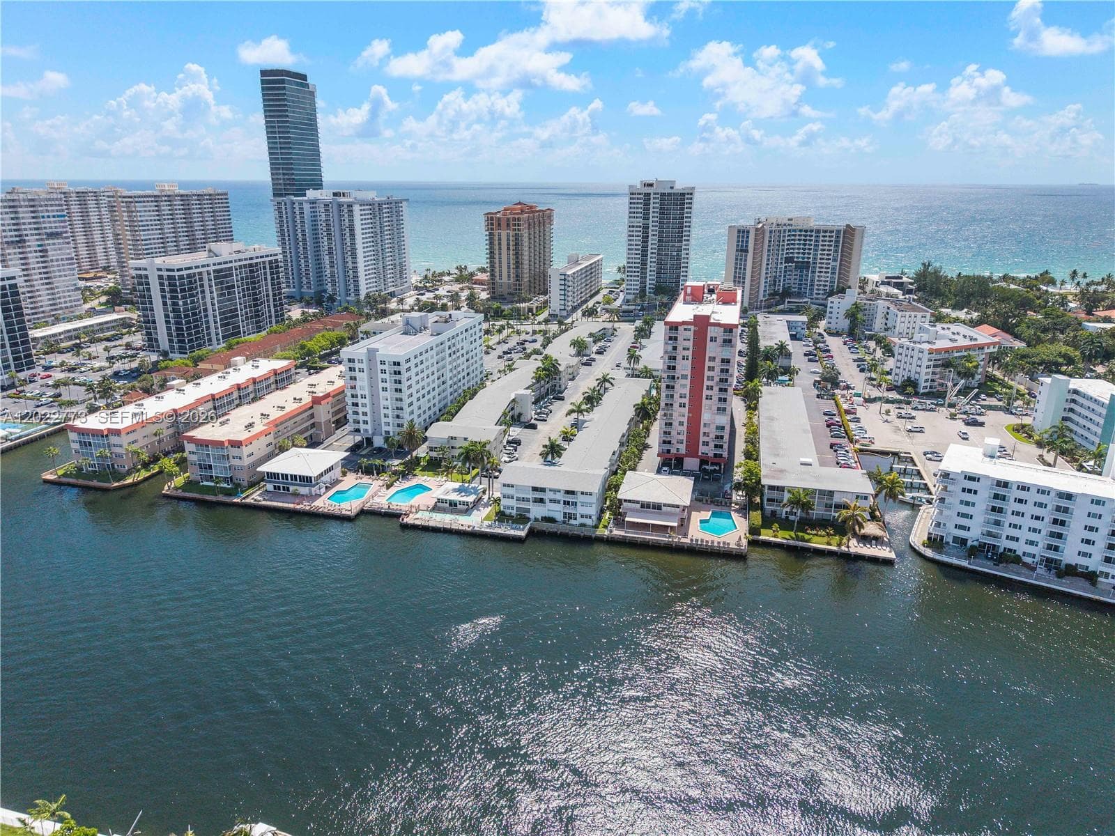 3133 Ocean Dr 318 photo 25