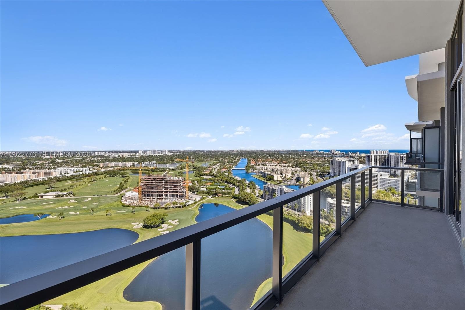 101 Diplomat Pkwy PH2703 photo 15