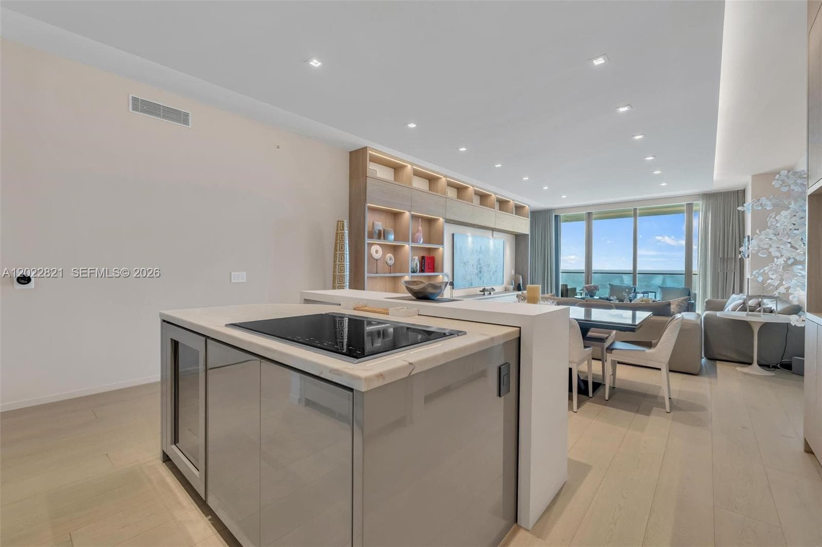 18975 Collins Ave 2802 photo 9
