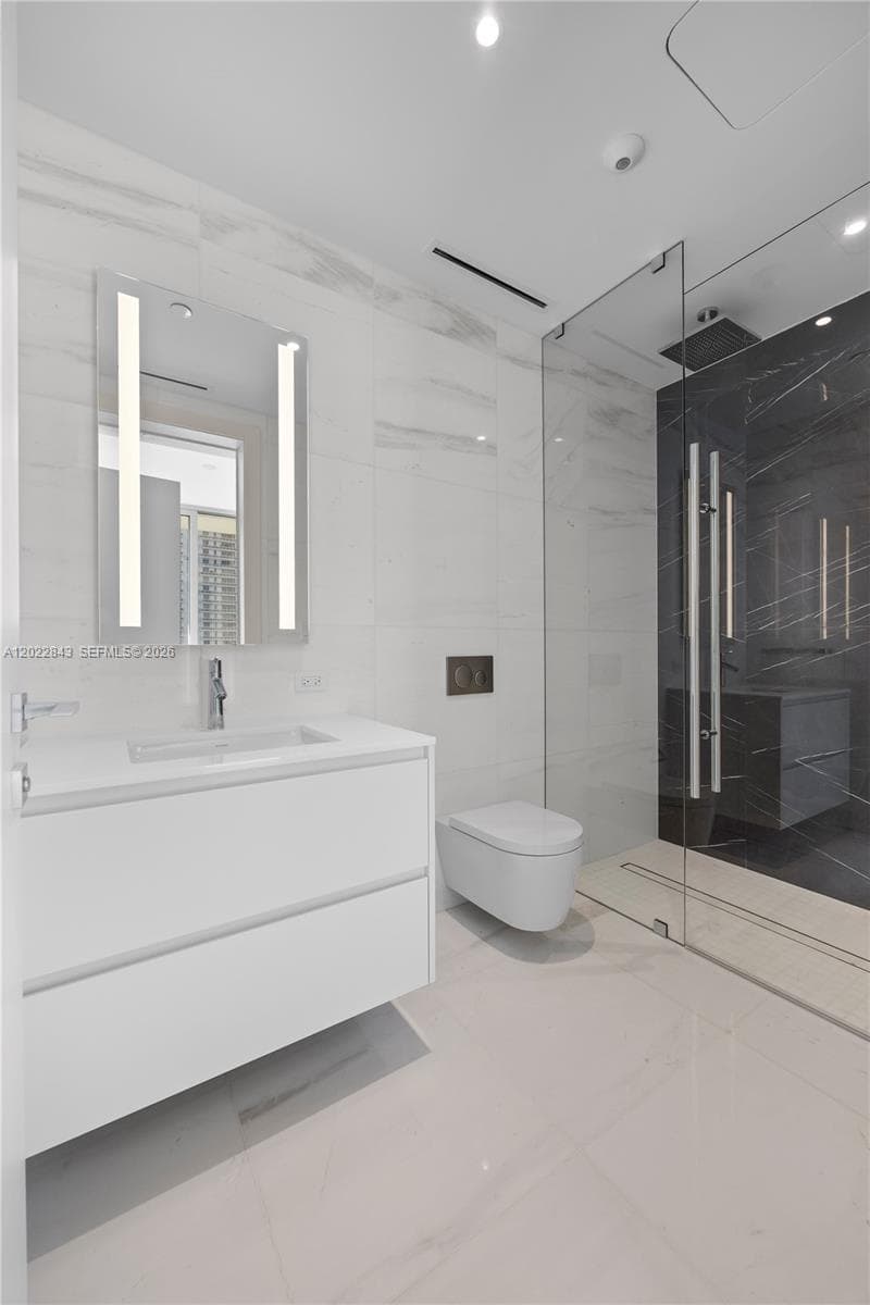 300 Biscayne Blvd Way 1102 photo 24
