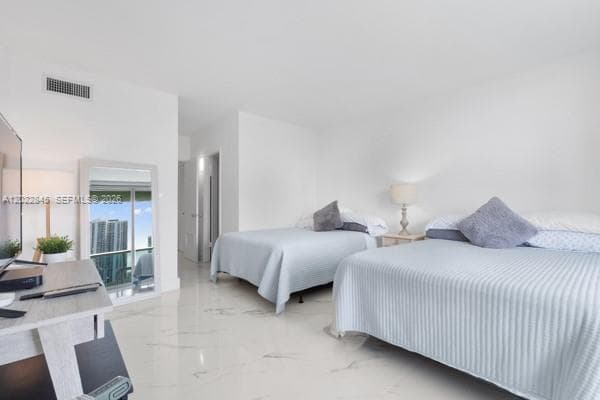 19390 Collins Ave 817 photo 18