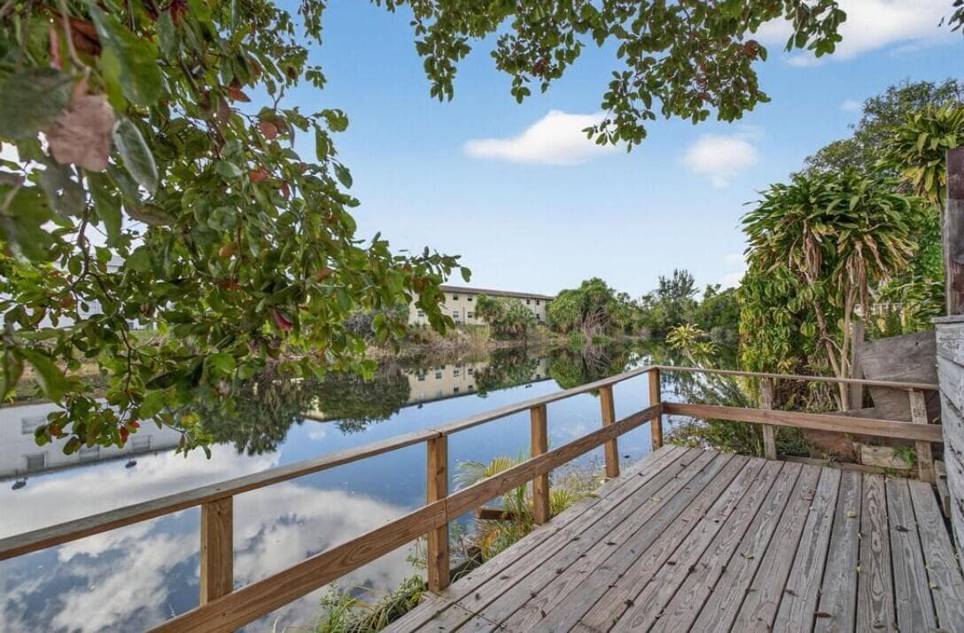 540 NW 43rd Street photo 1