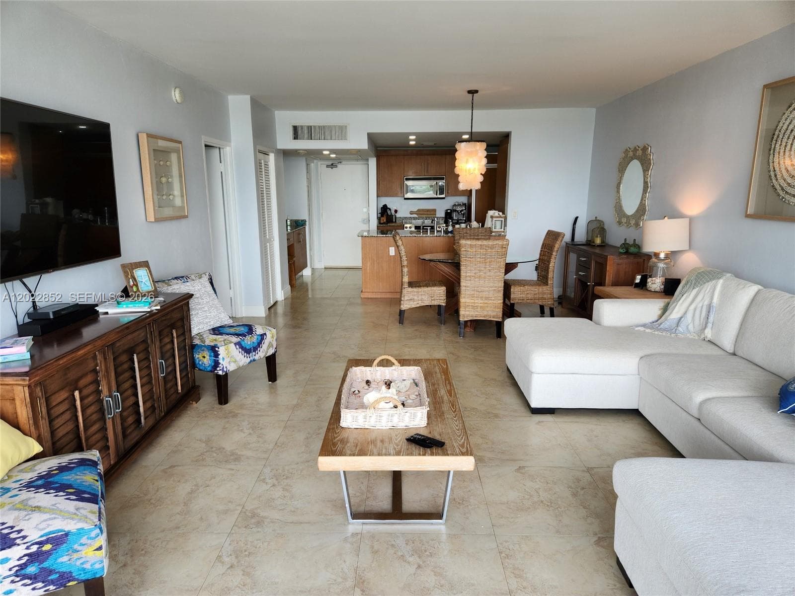 10275 Collins Ave 824 photo 3