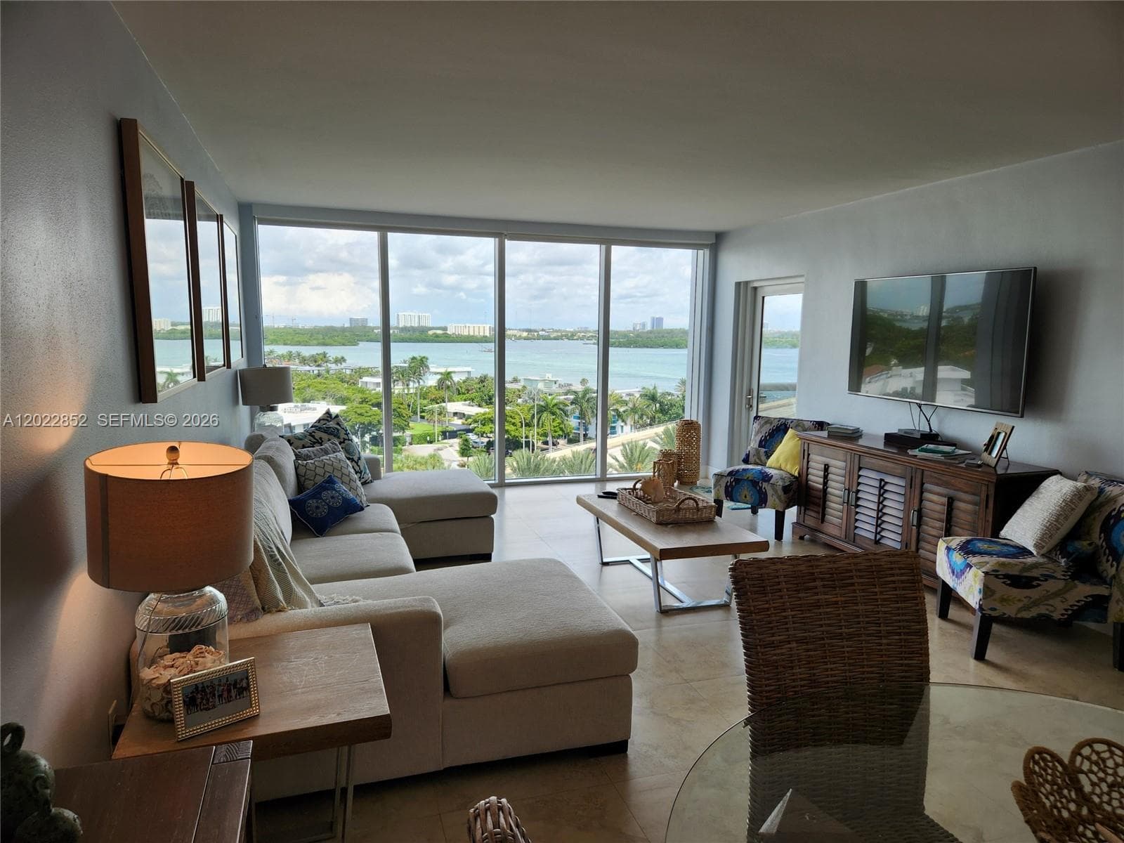 10275 Collins Ave 824 photo 1