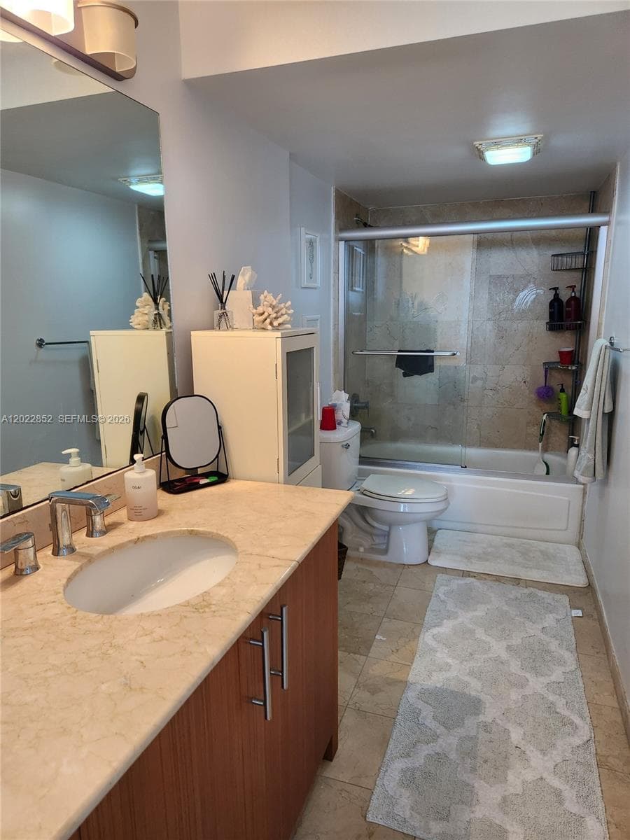 10275 Collins Ave 824 photo 9