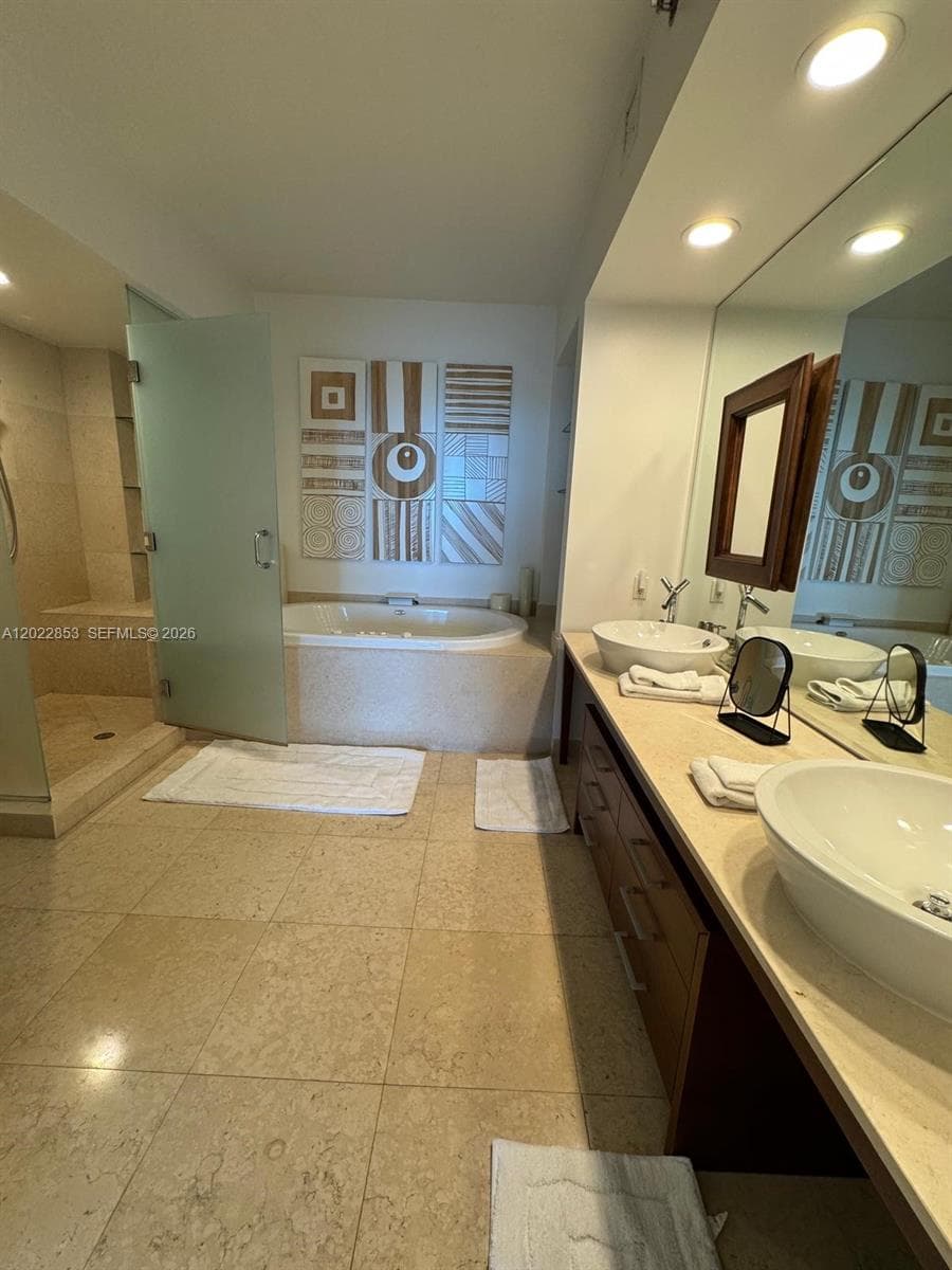 450 Alton Rd 3505 photo 5