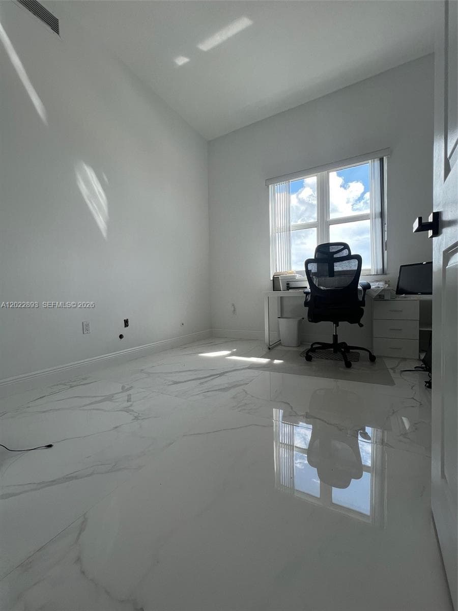 7910 Harbor Island Dr 1202 photo 17
