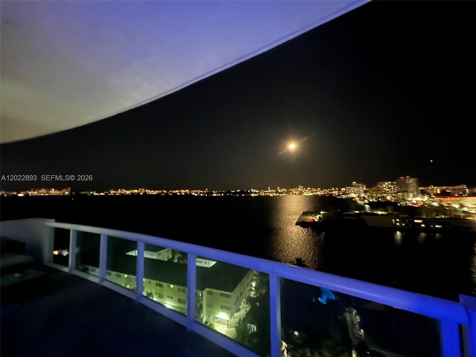 7910 Harbor Island Dr 1202 photo 22