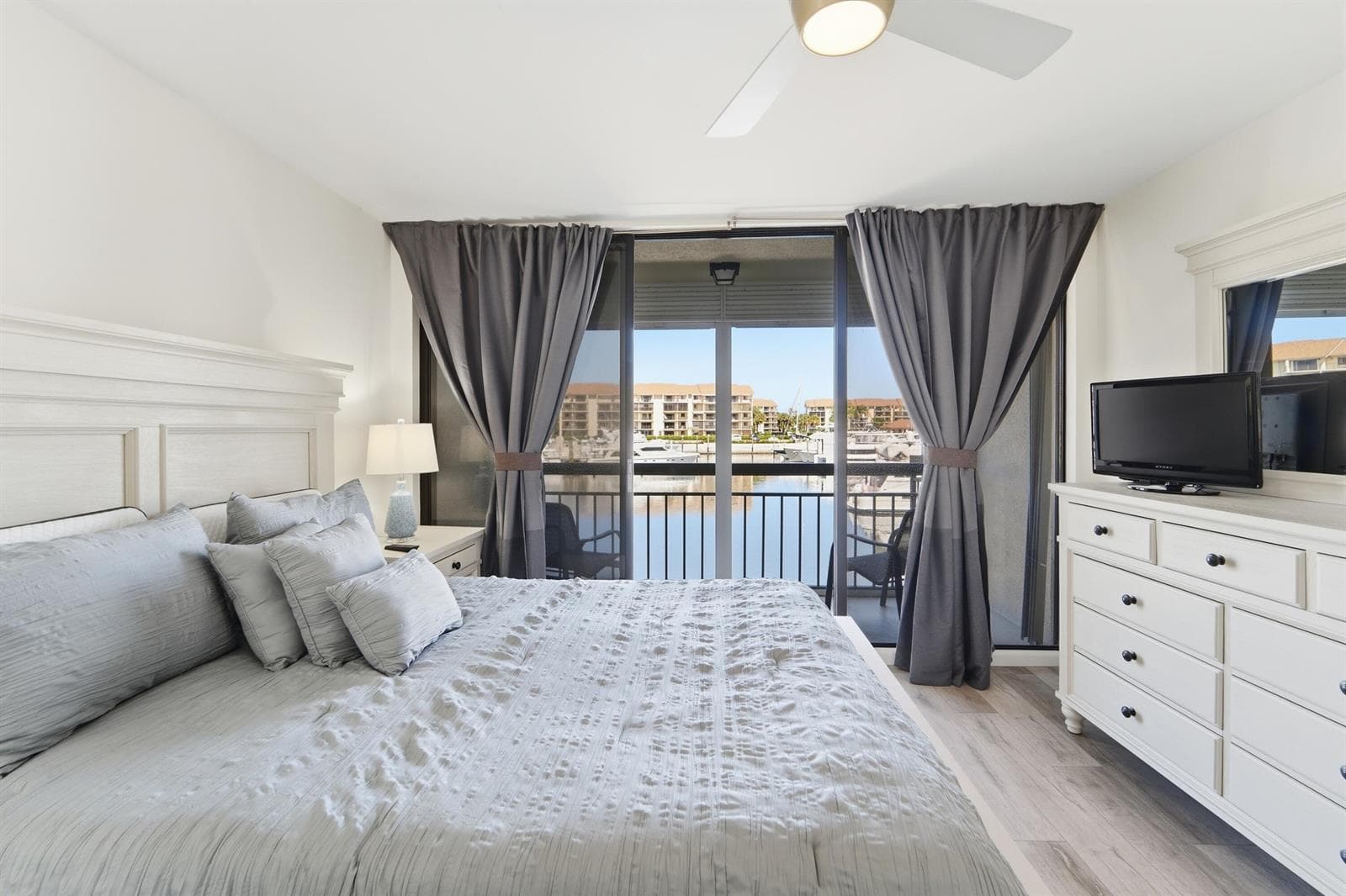 2501 Marina Isle Way 203 photo 23