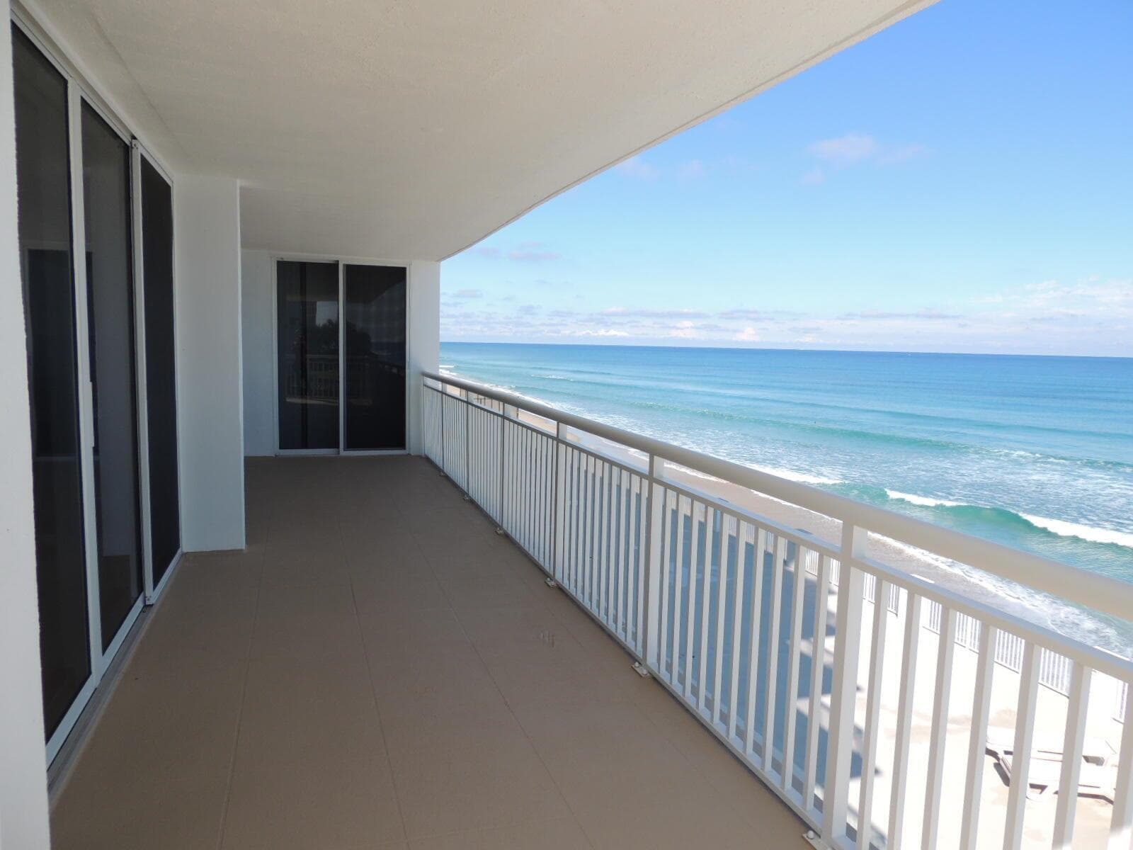 3546 S Ocean Boulevard 402 photo 1