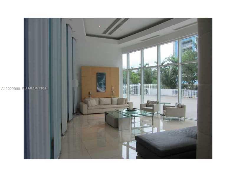 2101 BRICKELL 410 photo 2