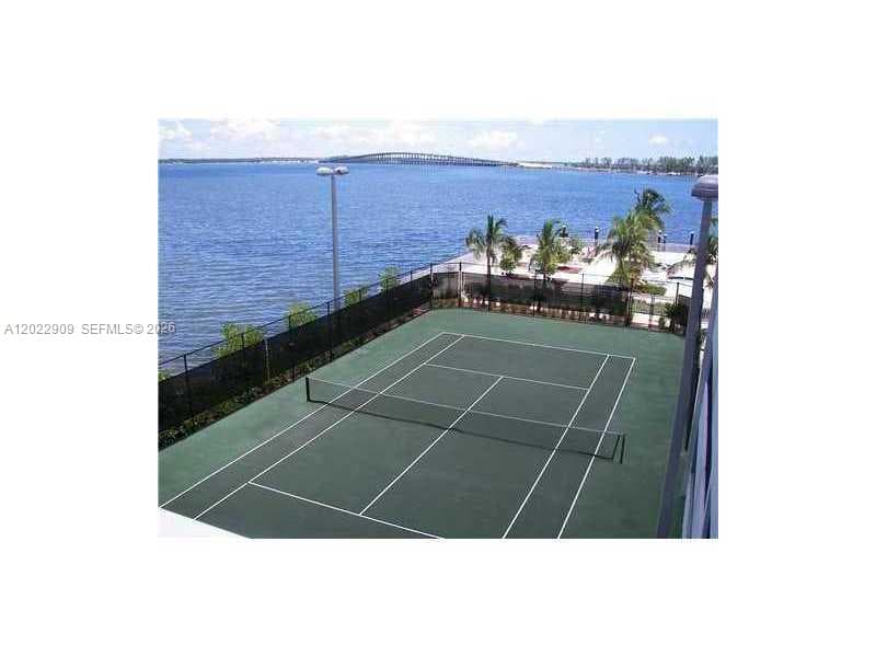 2101 BRICKELL 410 photo 10
