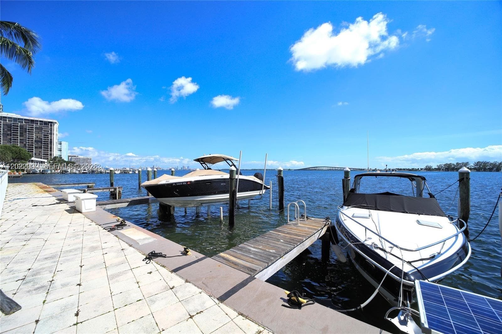 2101 BRICKELL 410 photo 19