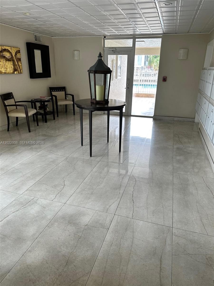 3601 170th St 409 photo 23