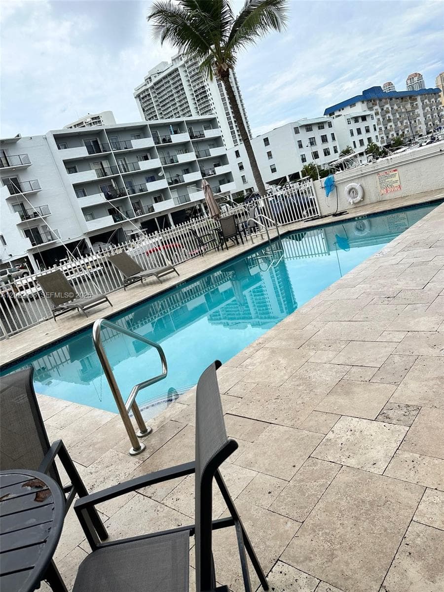 3601 170th St 409 photo 24