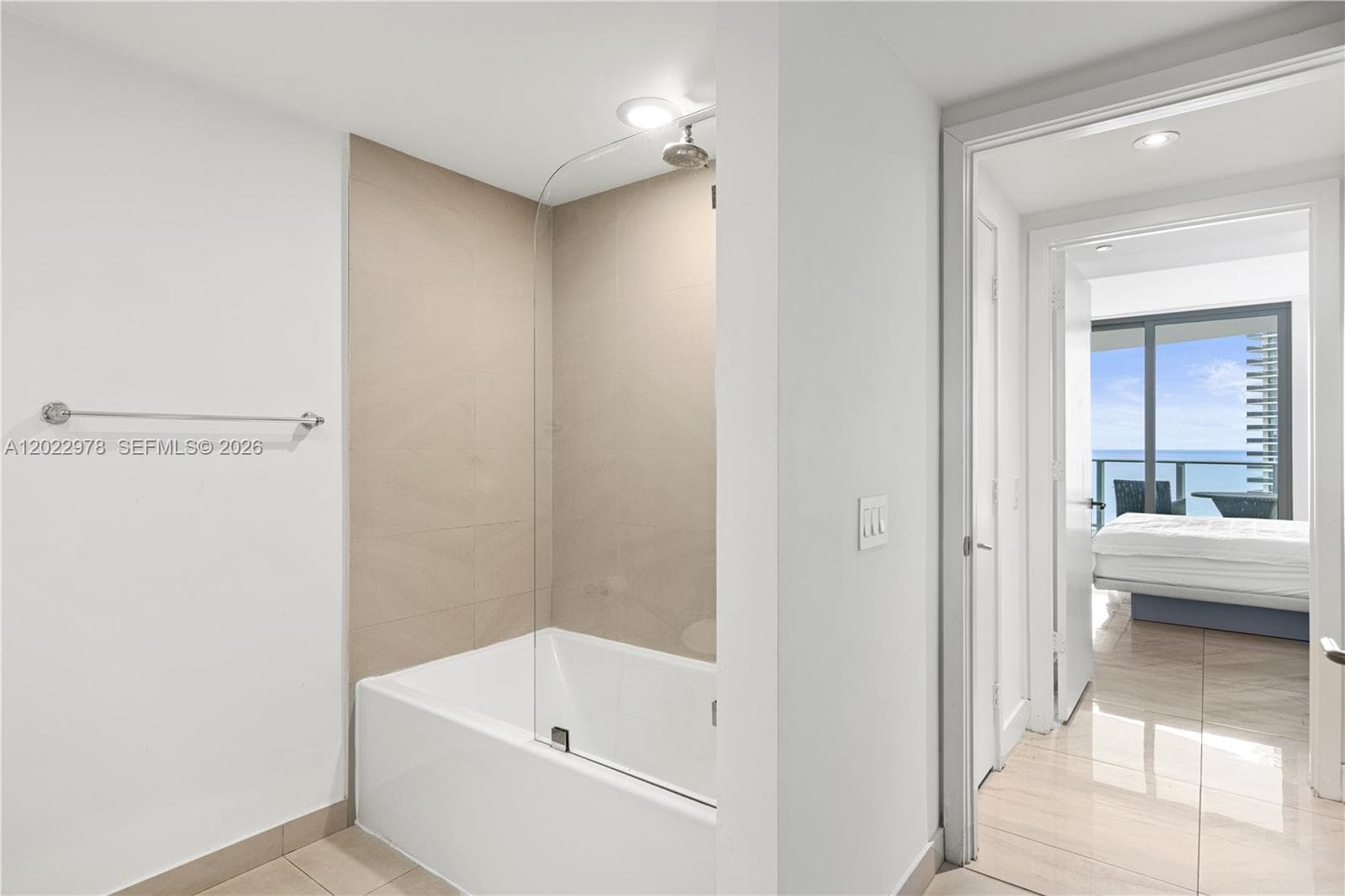 4111 S Ocean Dr 2209 photo 9