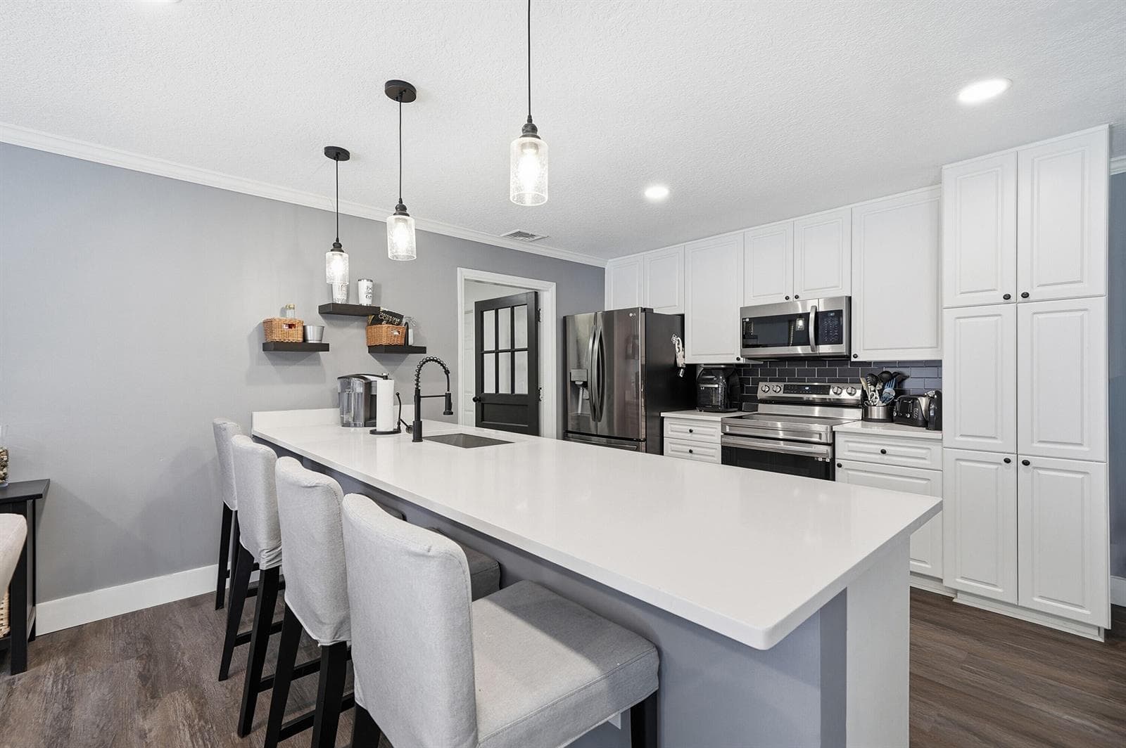 5470 Toronto Road photo 12