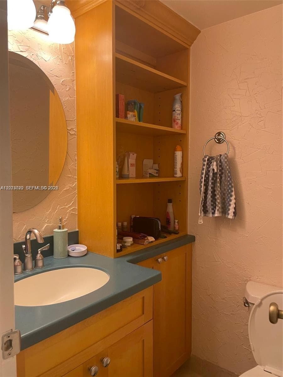 1950 Ocean Dr 8K photo 8