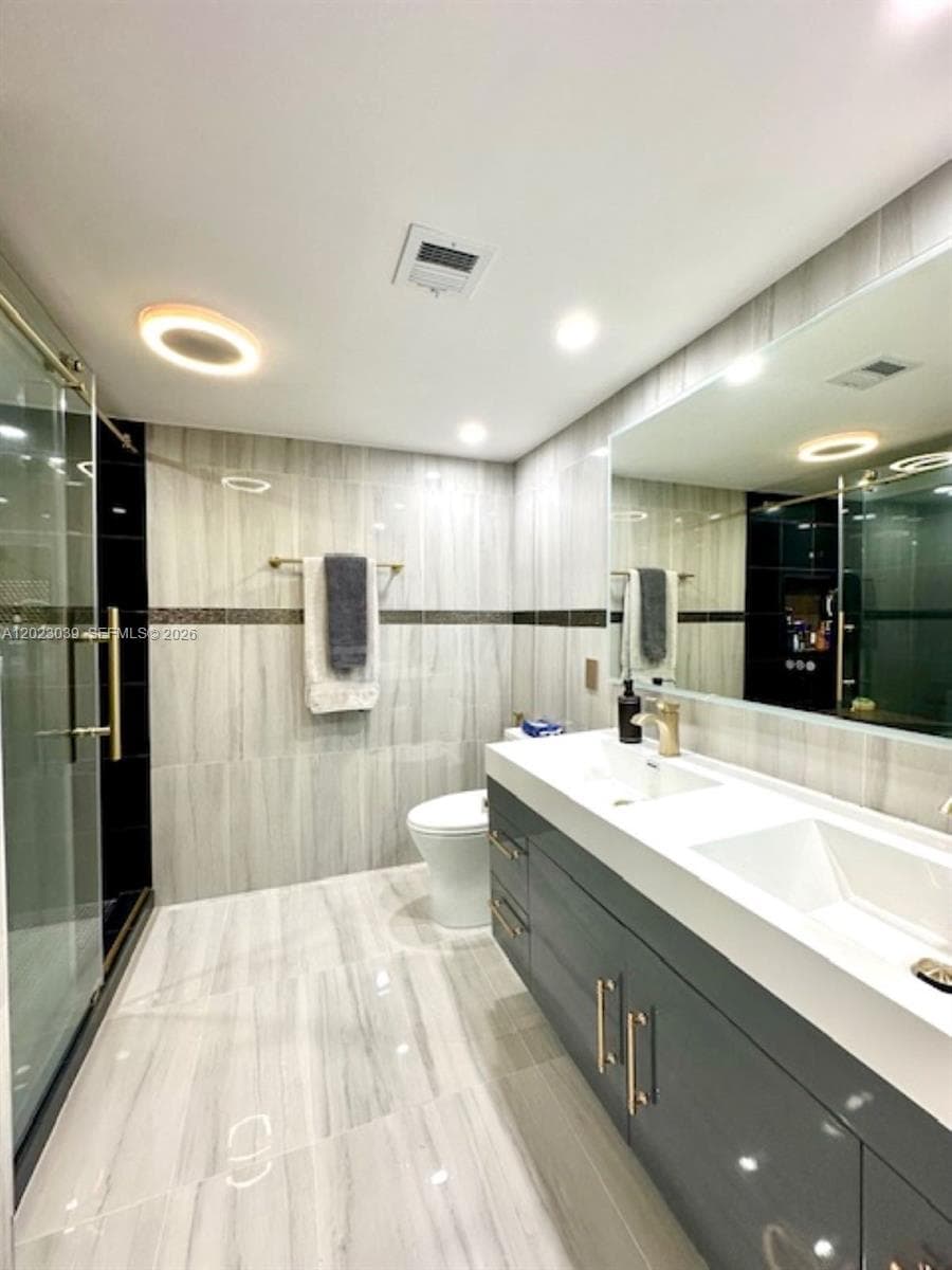 2017 Ocean Dr 1107 photo 18