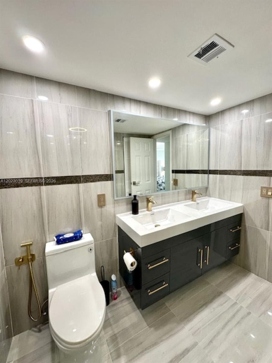 2017 Ocean Dr 1107 photo 19