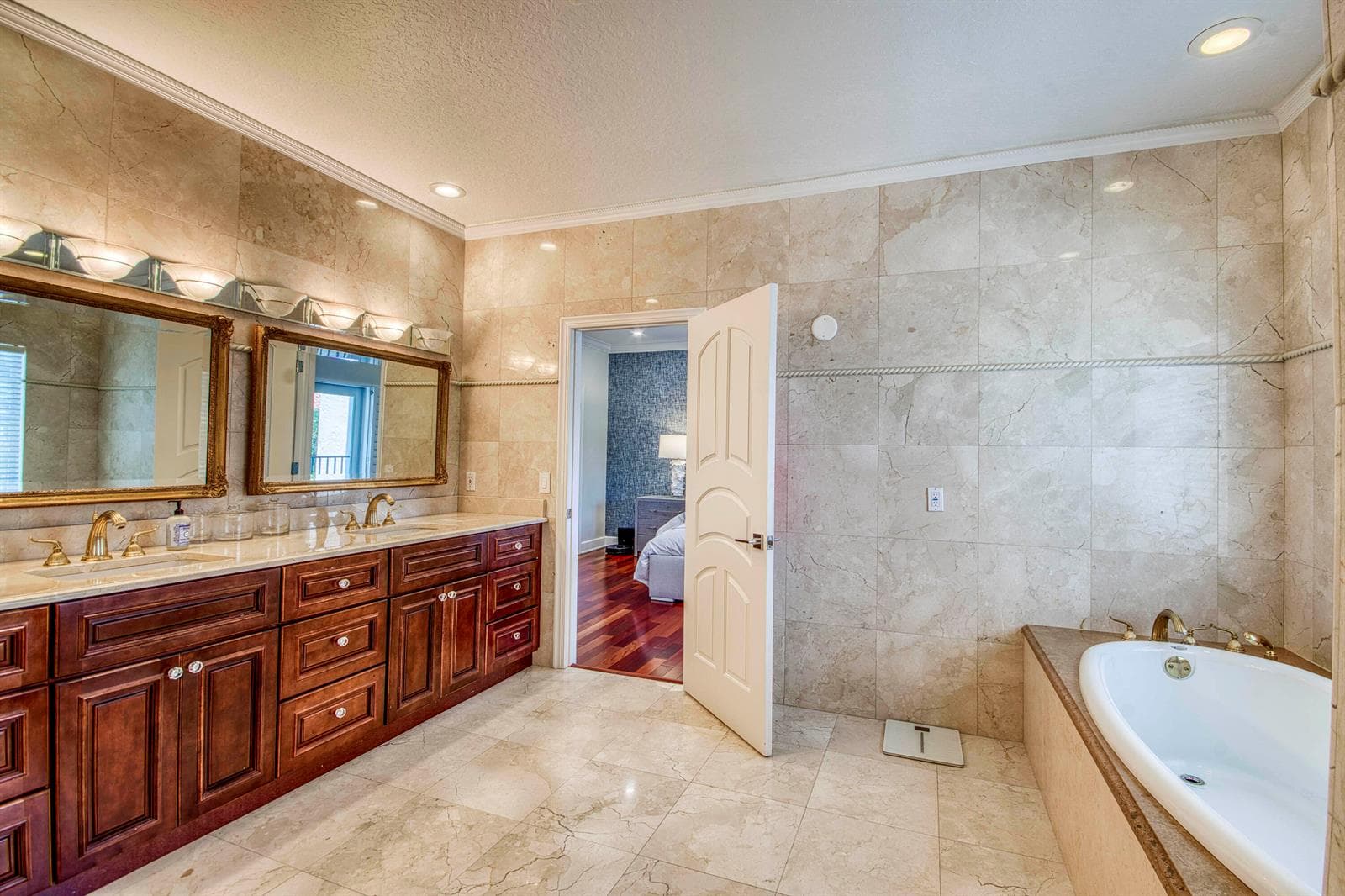 2245 Monet Road photo 19