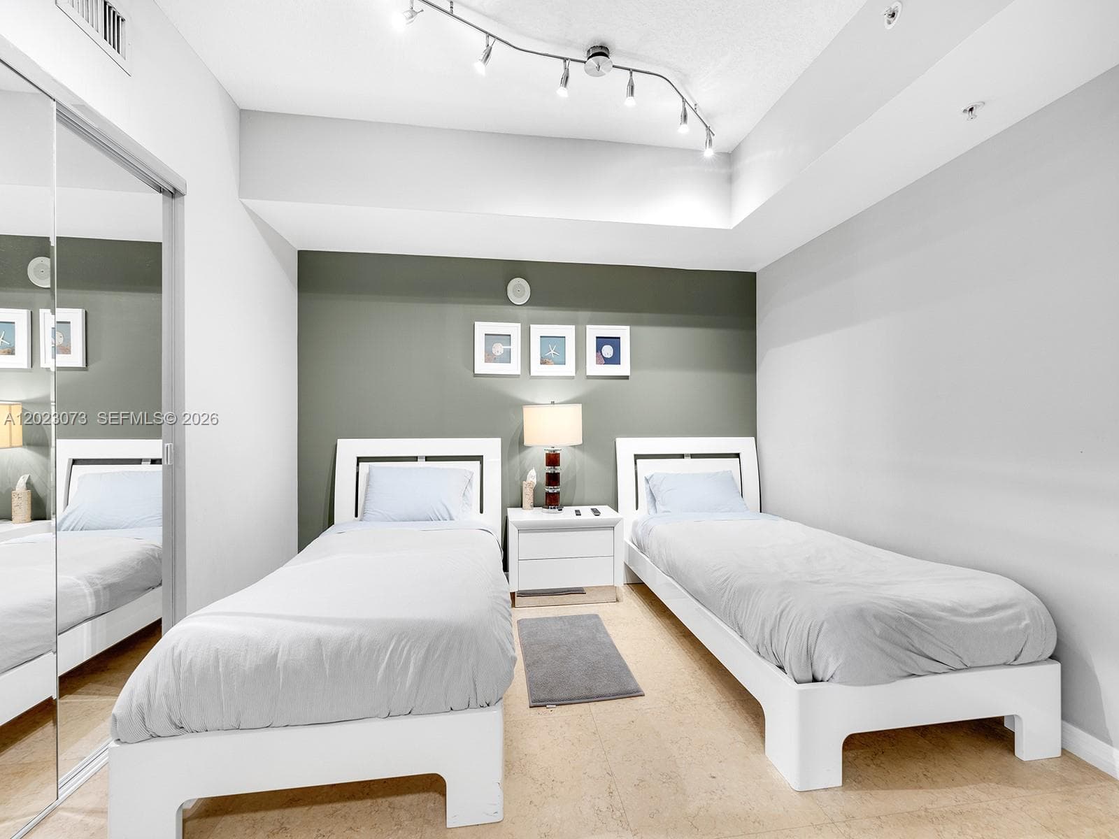 16699 Collins Ave 2906 photo 24