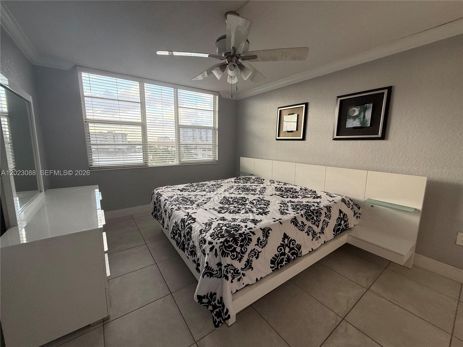 1893 Ocean Dr 506 photo 13