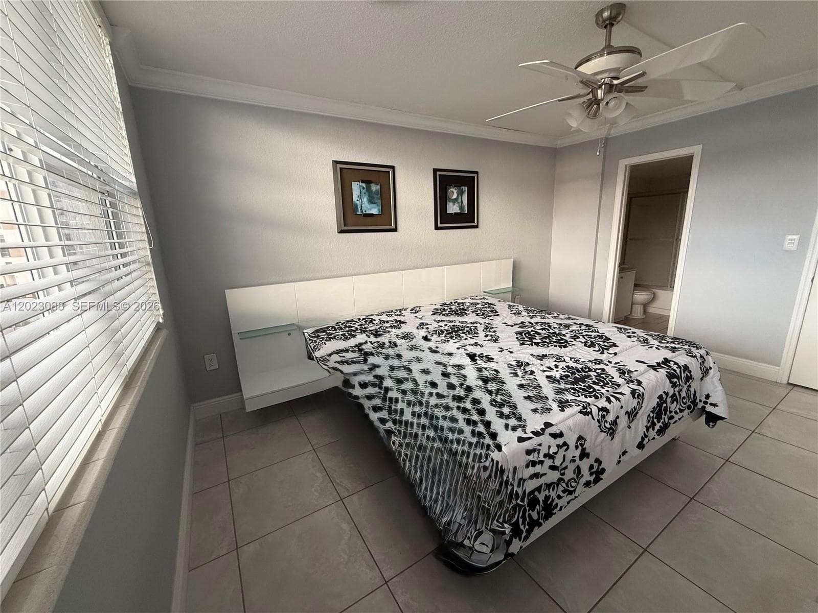 1893 Ocean Dr 506 photo 14