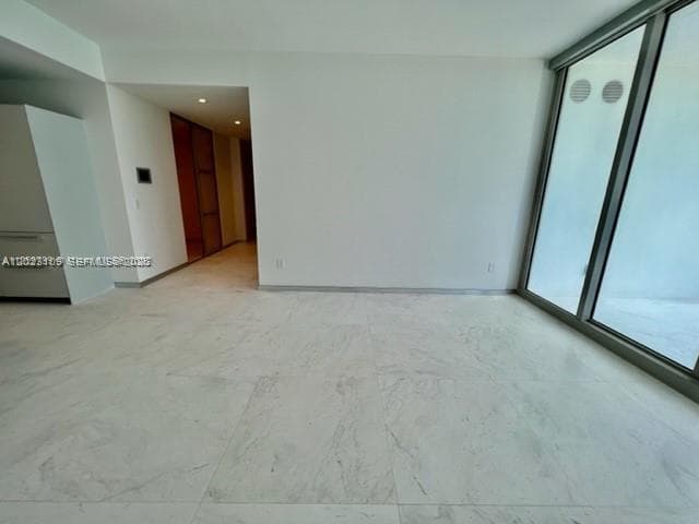 16901 Collins Ave 1104 photo 10