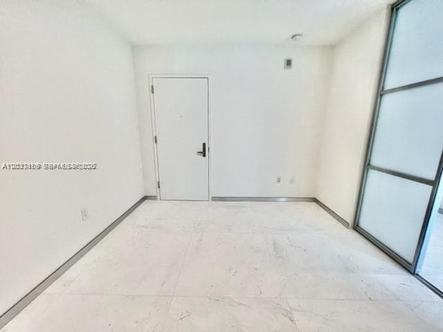 16901 Collins Ave 1104 photo 21