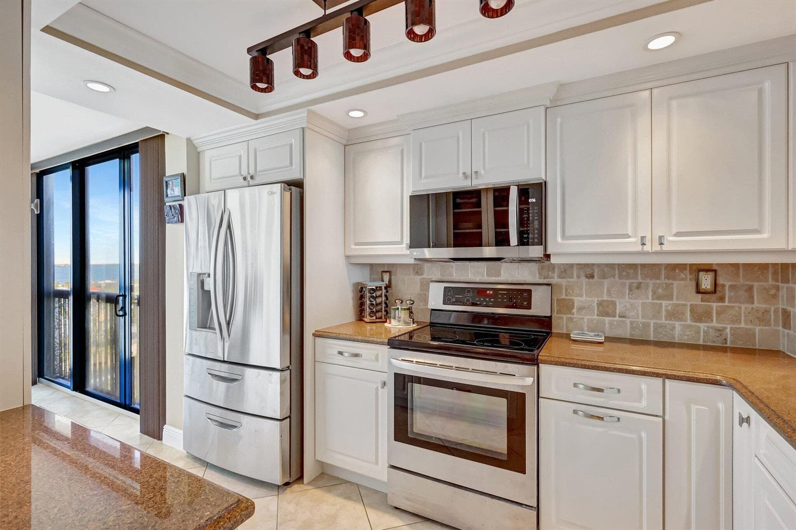 10680 S Ocean Drive 901 photo 2
