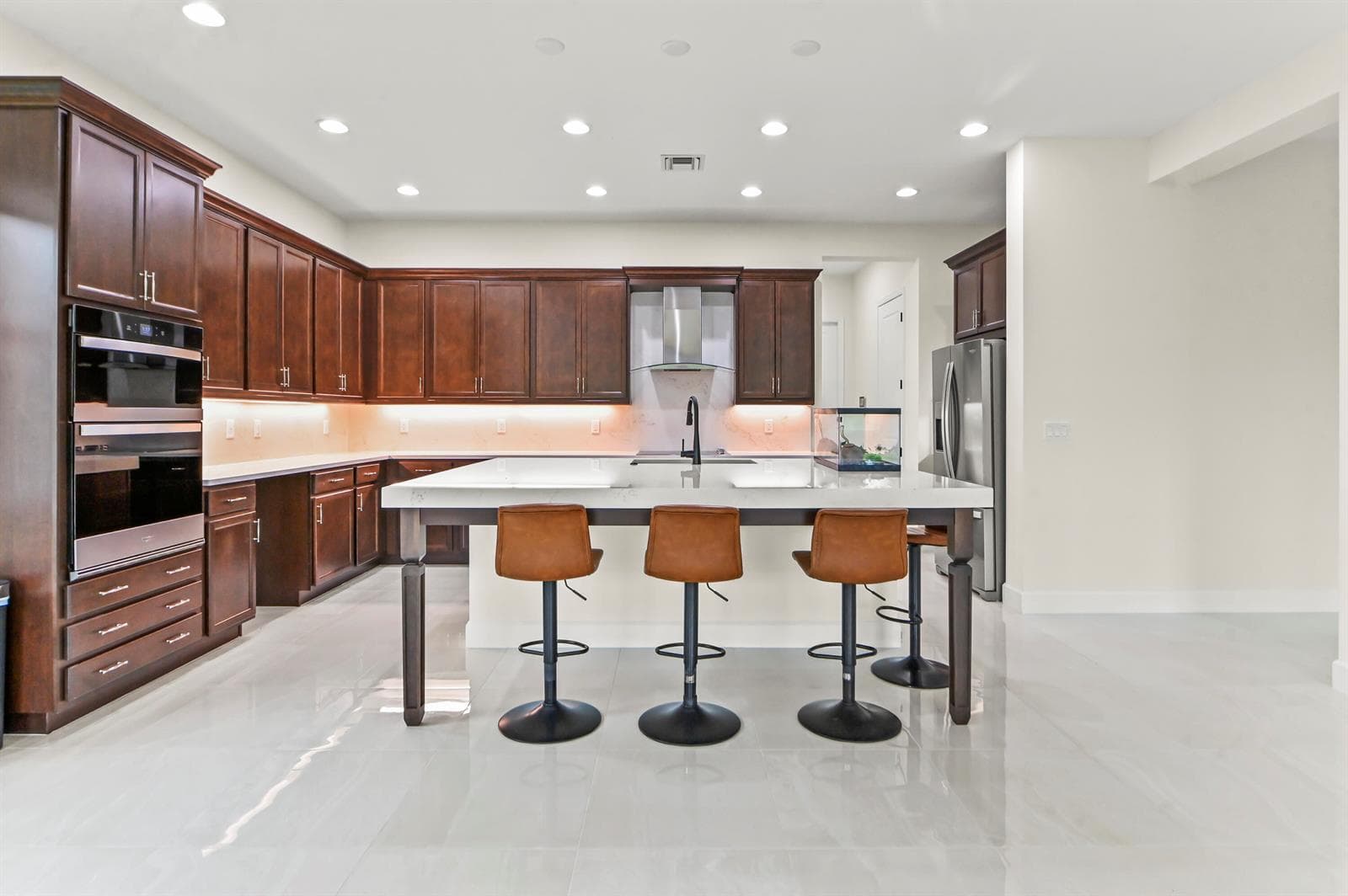 15030 Wildwood Circle photo 13
