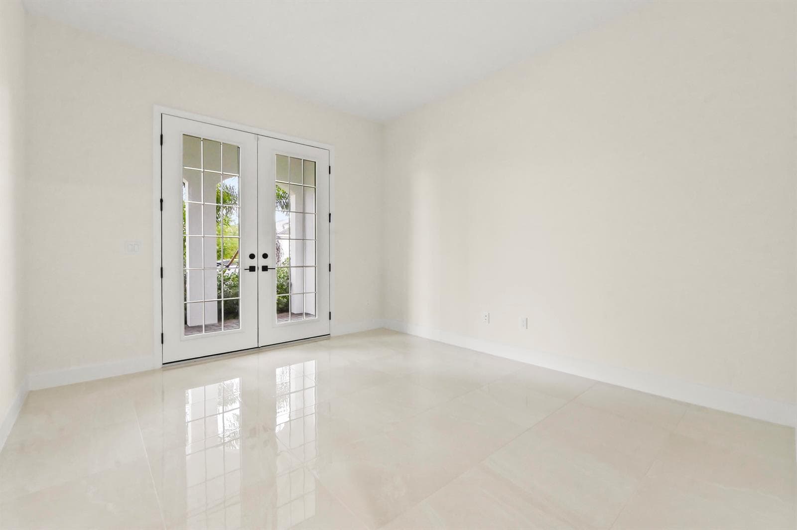 15030 Wildwood Circle photo 16