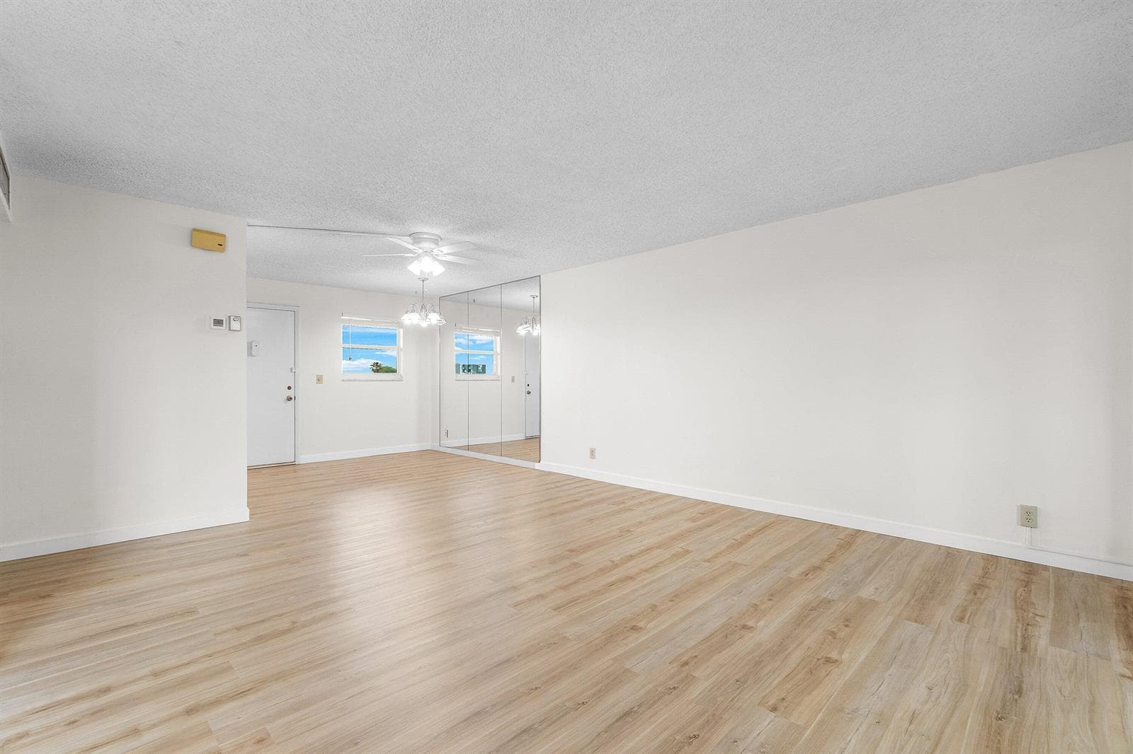 725 Lori Drive 412 photo 6