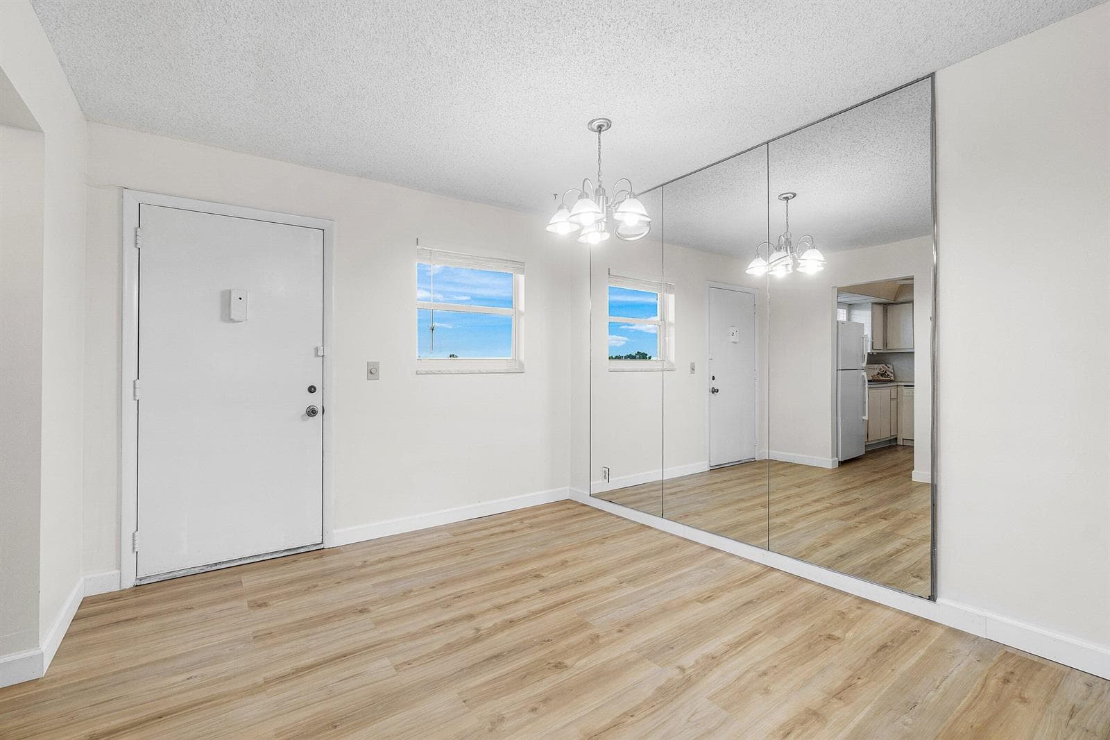 725 Lori Drive 412 photo 12