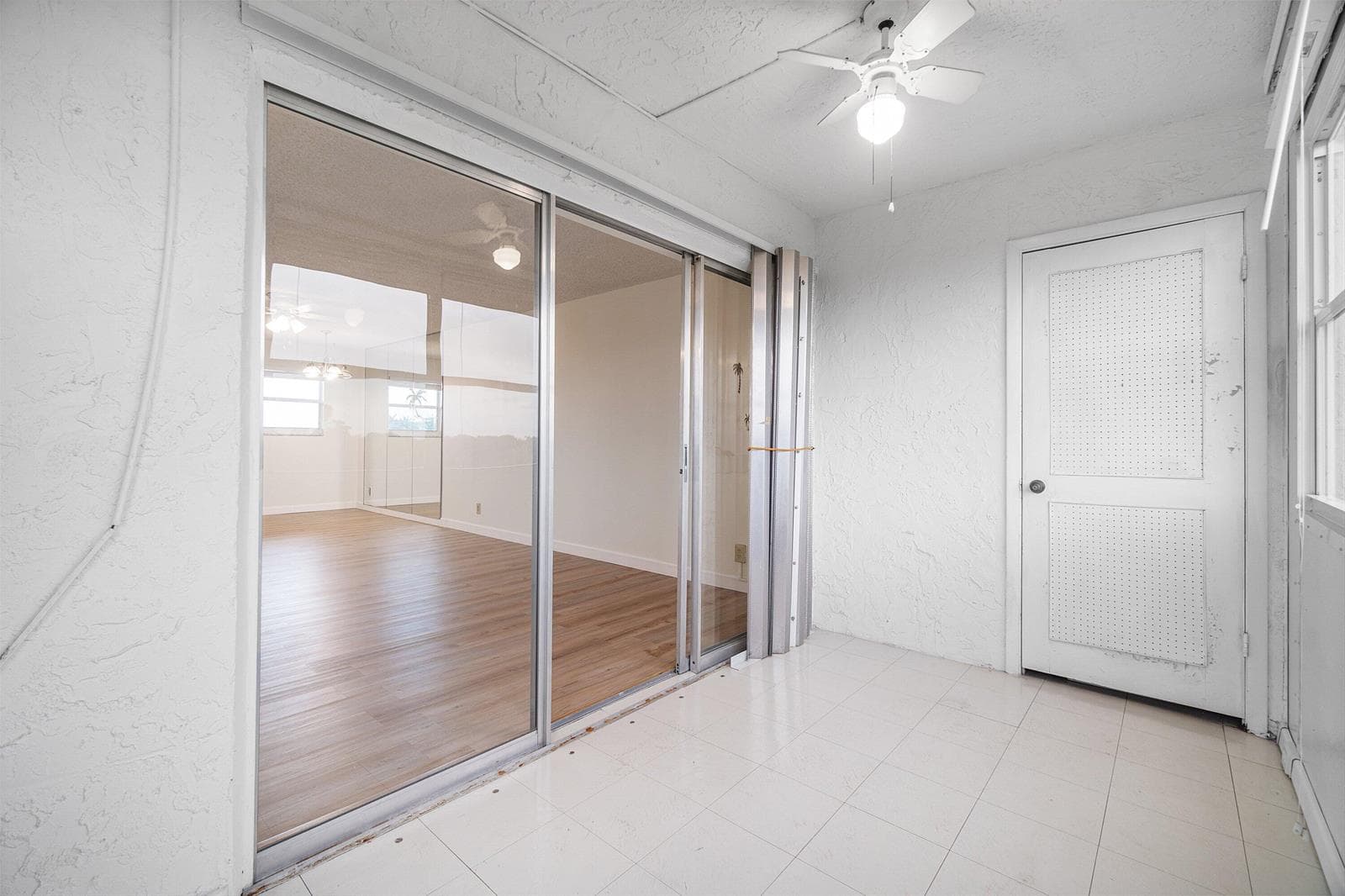 725 Lori Drive 412 photo 19