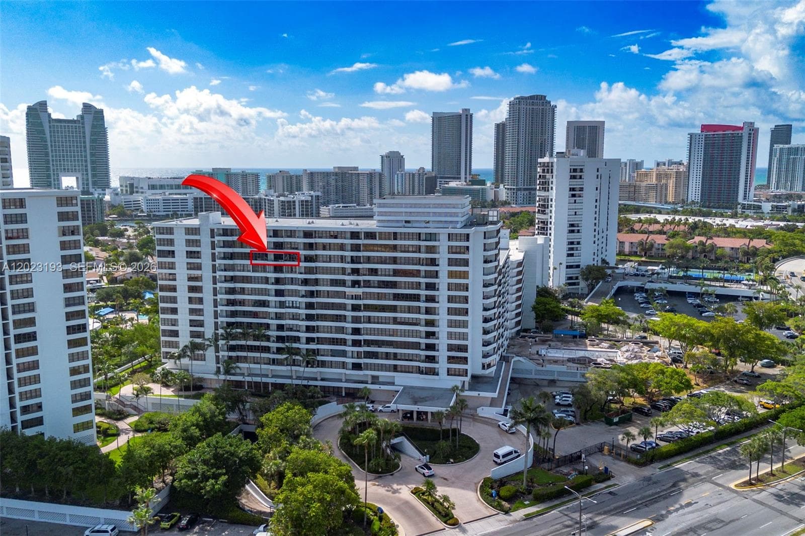 500 Three Islands Blvd 1008 photo 3