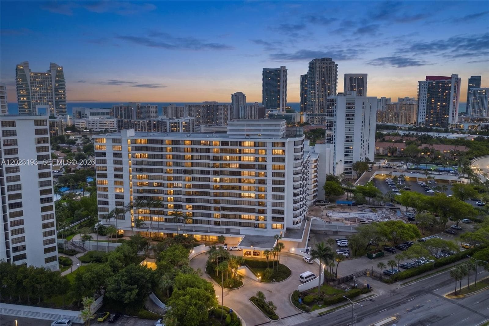500 Three Islands Blvd 1008 photo 1